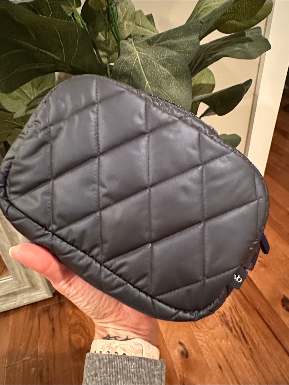 Vera Bradley Navy Blue Quilted Belt/ Crossbody Bag with Beautiful Floral Lining
